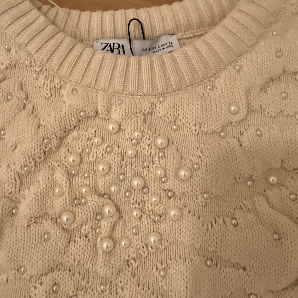 Zara pearl embellished sweater NWOT - Picture 2 of 6
